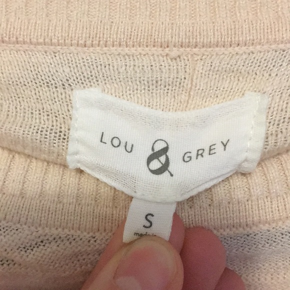 Top - Picture 2 of 3